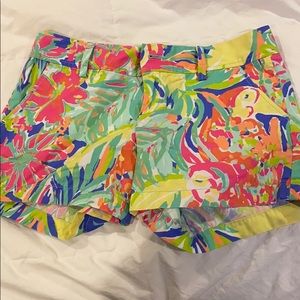 Lilly Pulitzer short